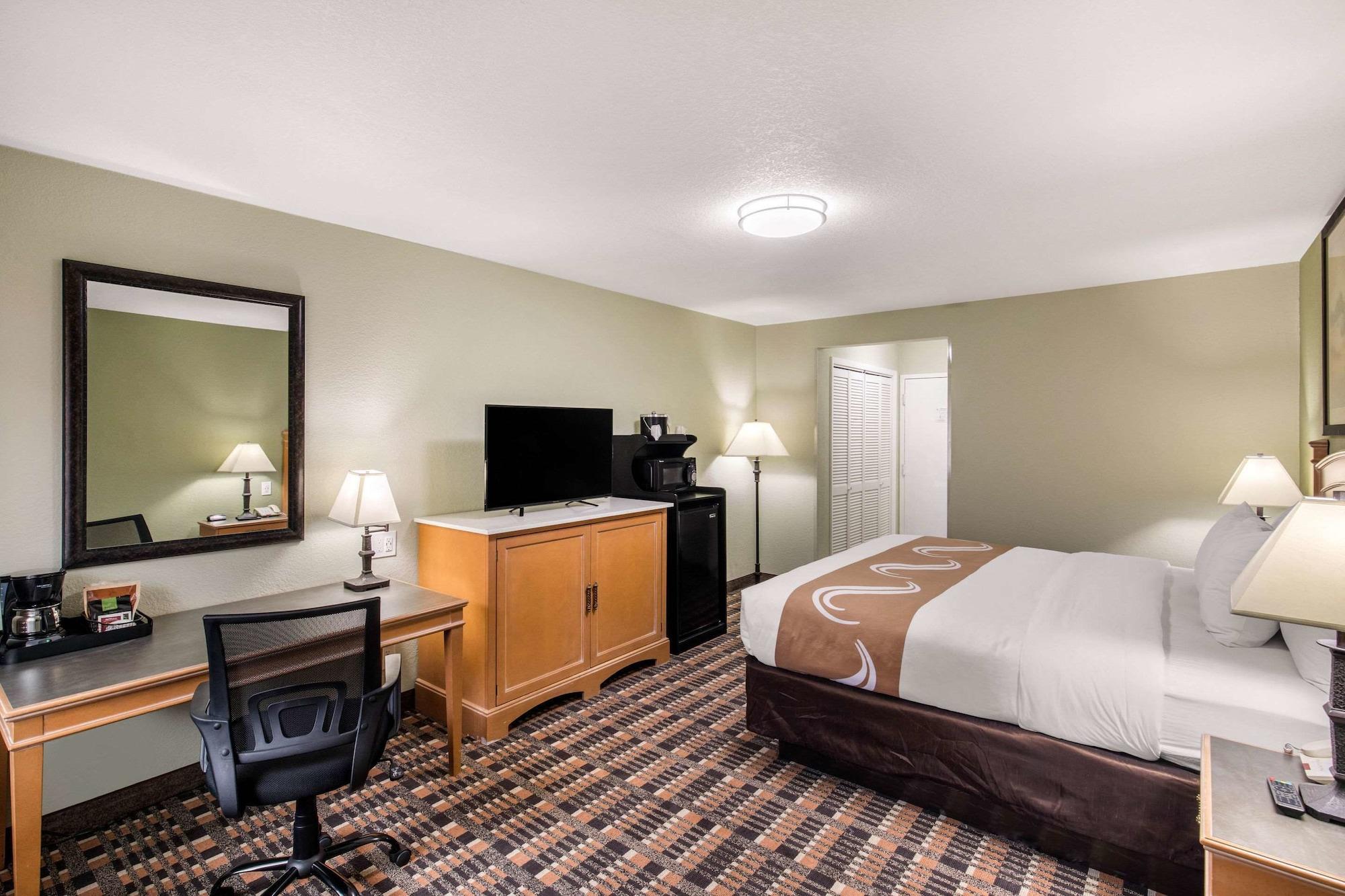 Quality Inn & Suites Plano East - Richardson Exteriér fotografie