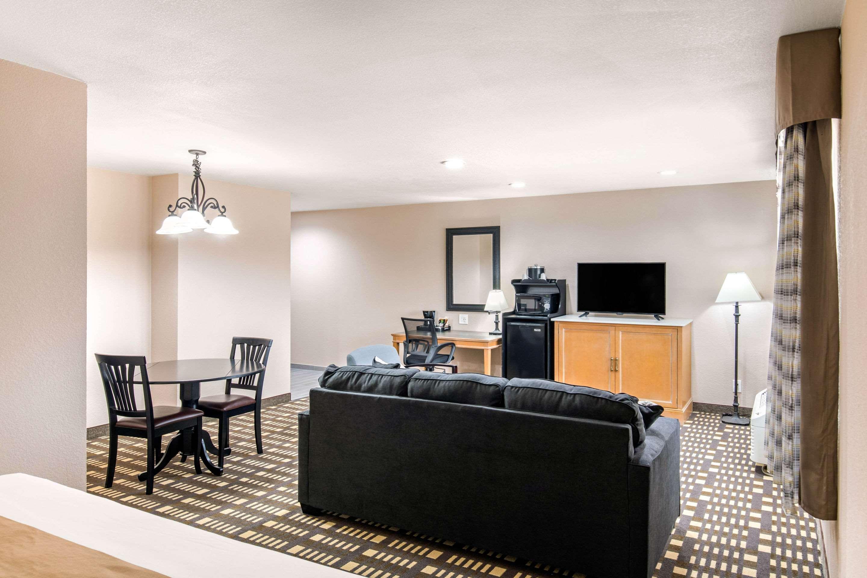 Quality Inn & Suites Plano East - Richardson Exteriér fotografie