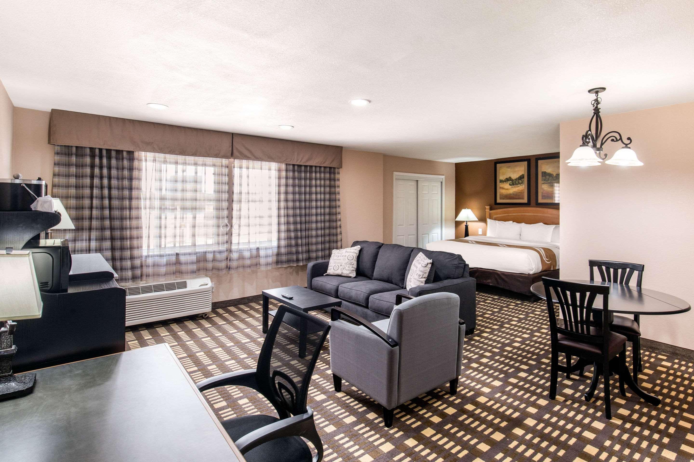 Quality Inn & Suites Plano East - Richardson Exteriér fotografie