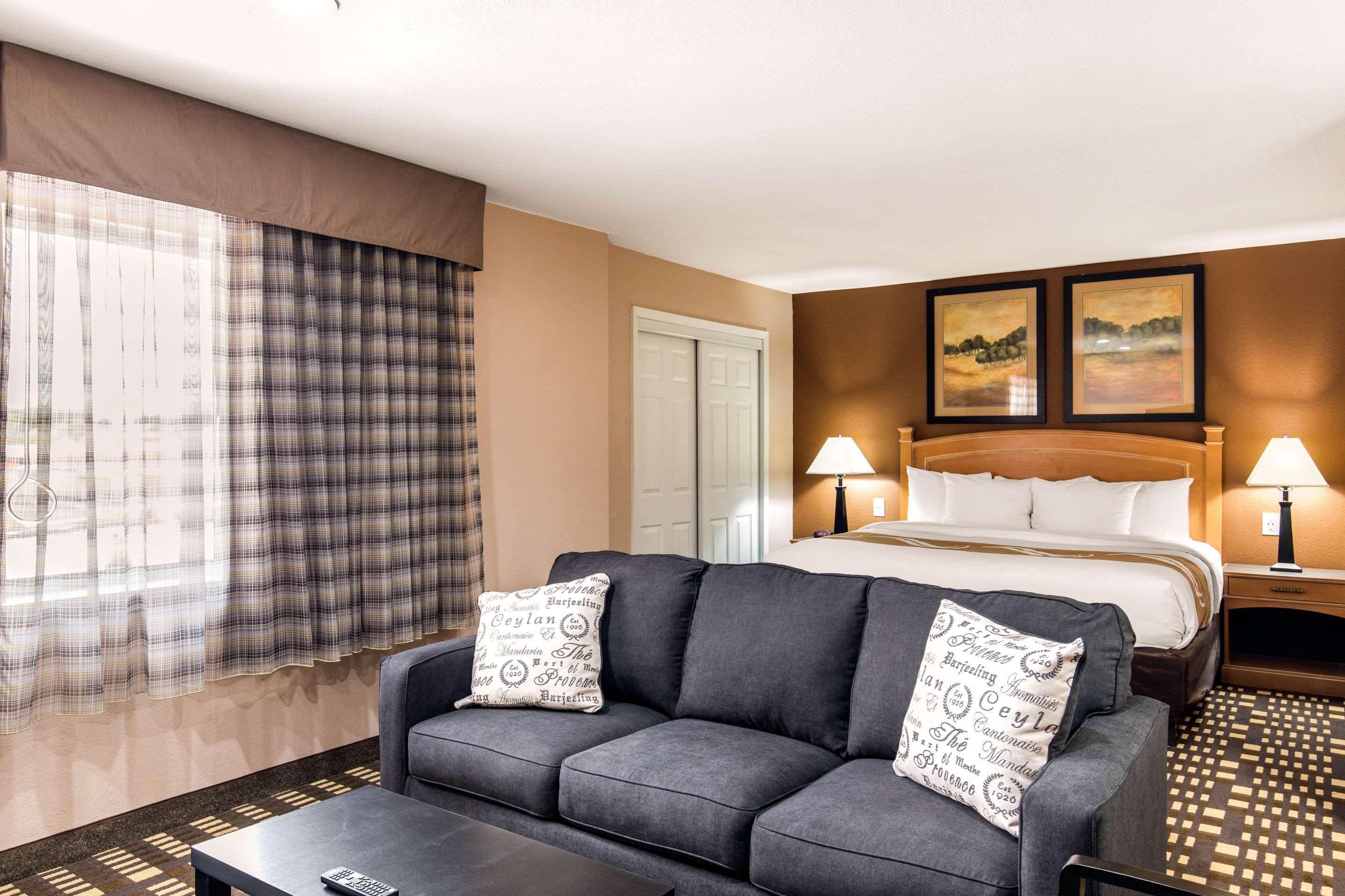 Quality Inn & Suites Plano East - Richardson Exteriér fotografie