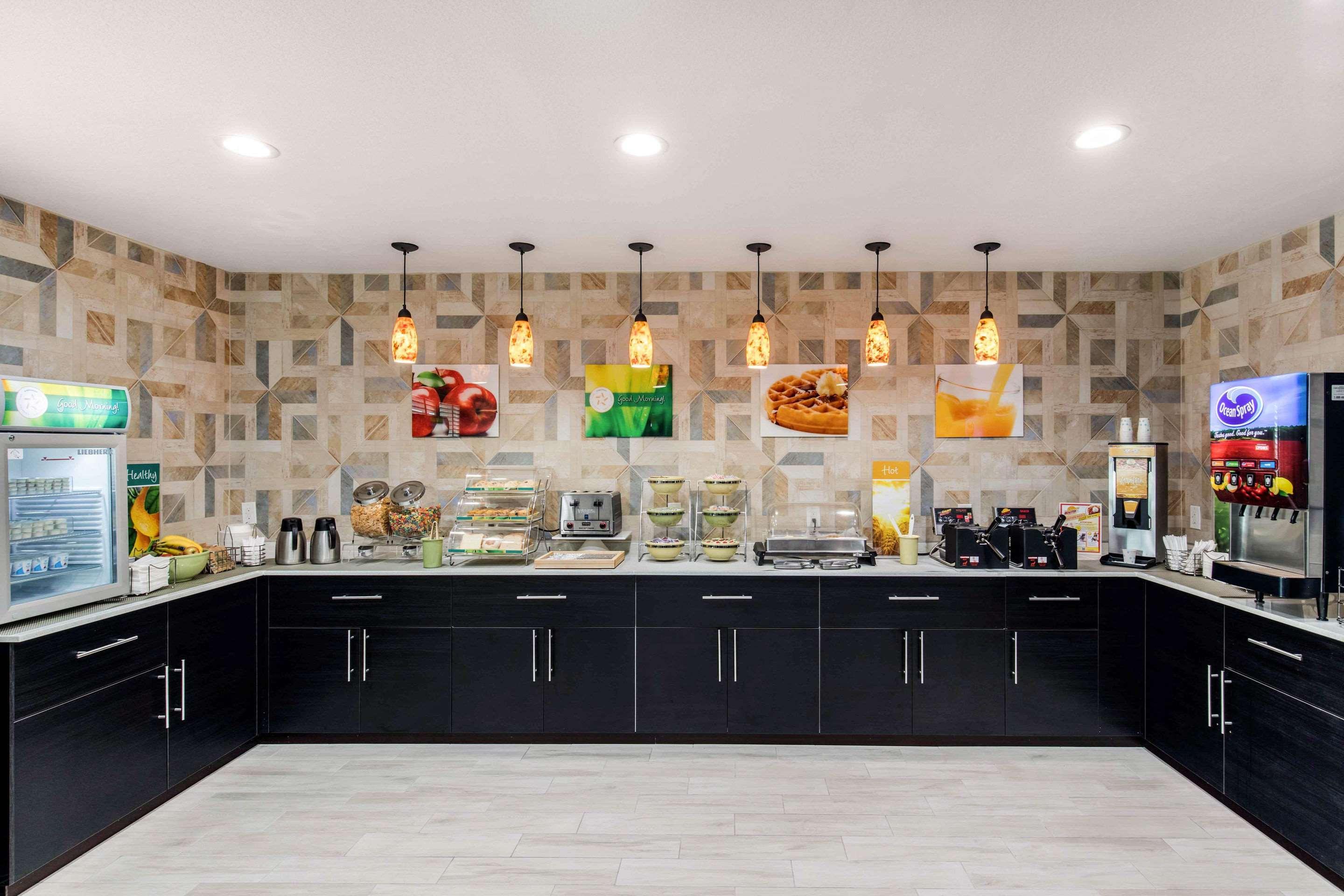 Quality Inn & Suites Plano East - Richardson Exteriér fotografie
