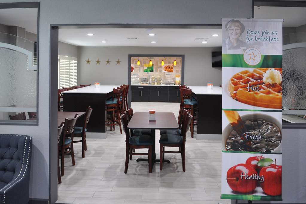 Quality Inn & Suites Plano East - Richardson Restaurace fotografie