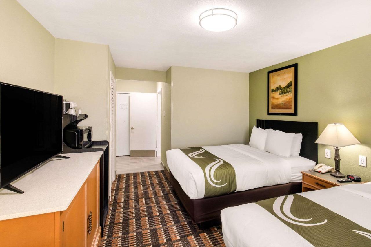 Quality Inn & Suites Plano East - Richardson Exteriér fotografie